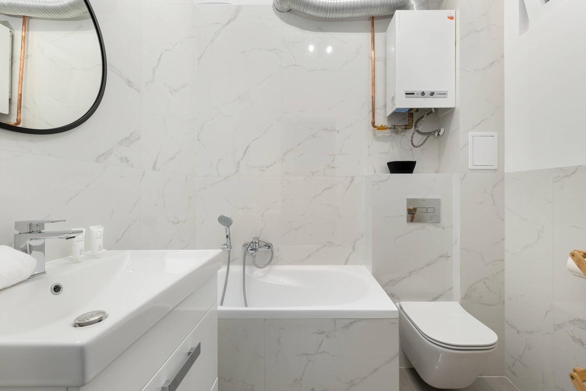 Raclawicka Modern For 4 Guests By Renters Apartment Danzig