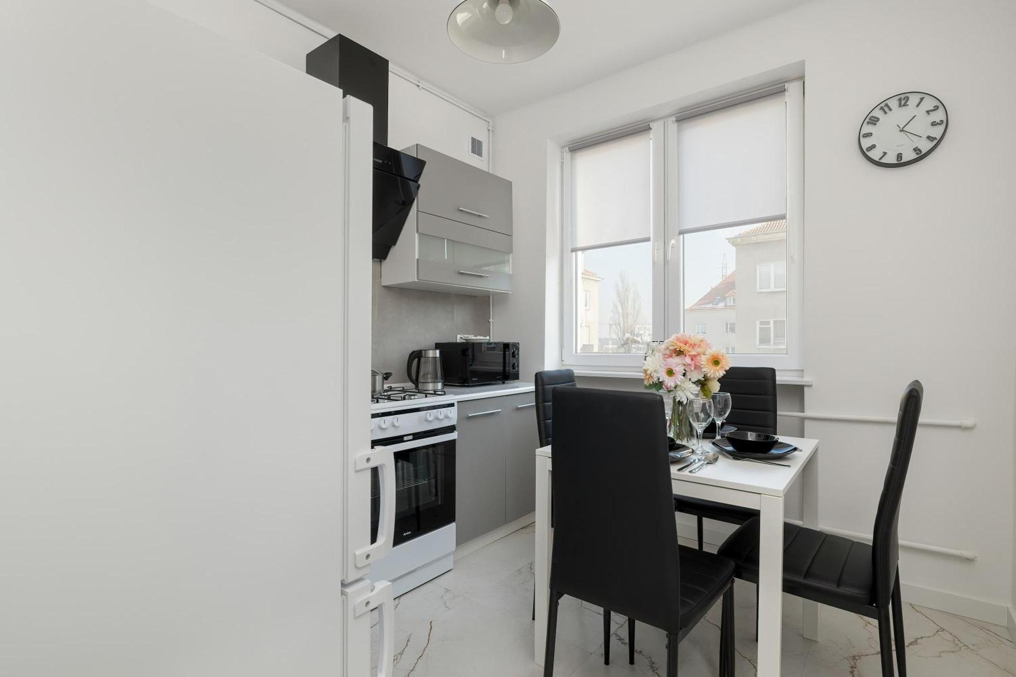 Apartment Raclawicka Modern For 4 Guests By Renters Danzig